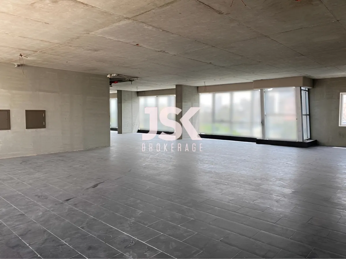 Office for rent in Achrafieh