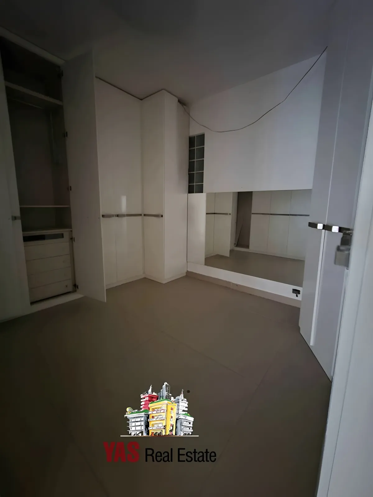 Apartment for Sale in Ramlet El Baida