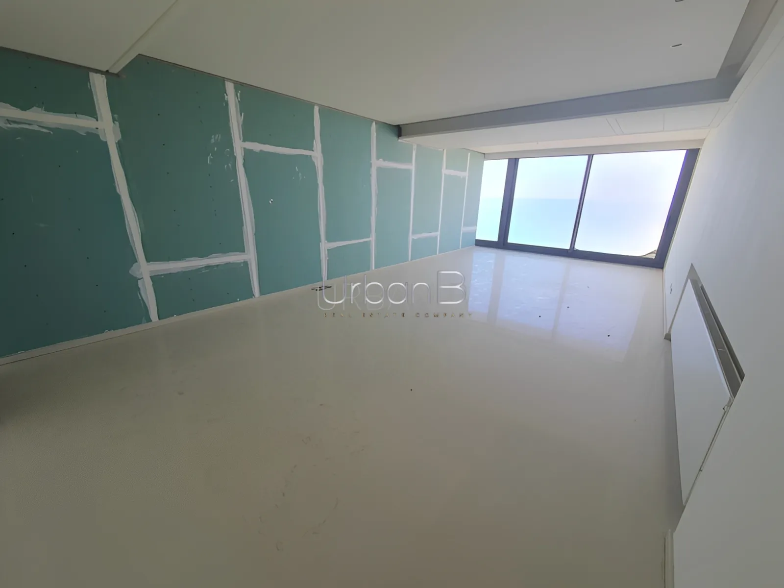 Apartment for sale in Ramlet el baida, beirut, lebanon