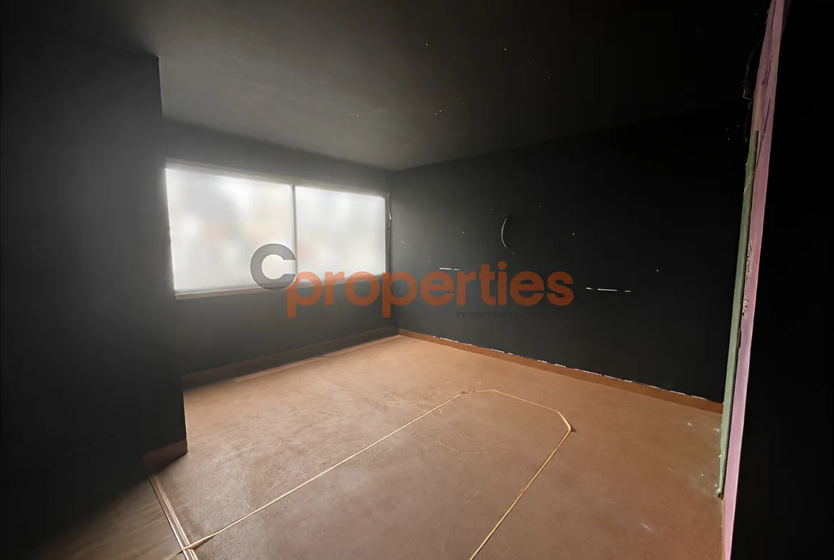 Office for Rent in Saifi Village