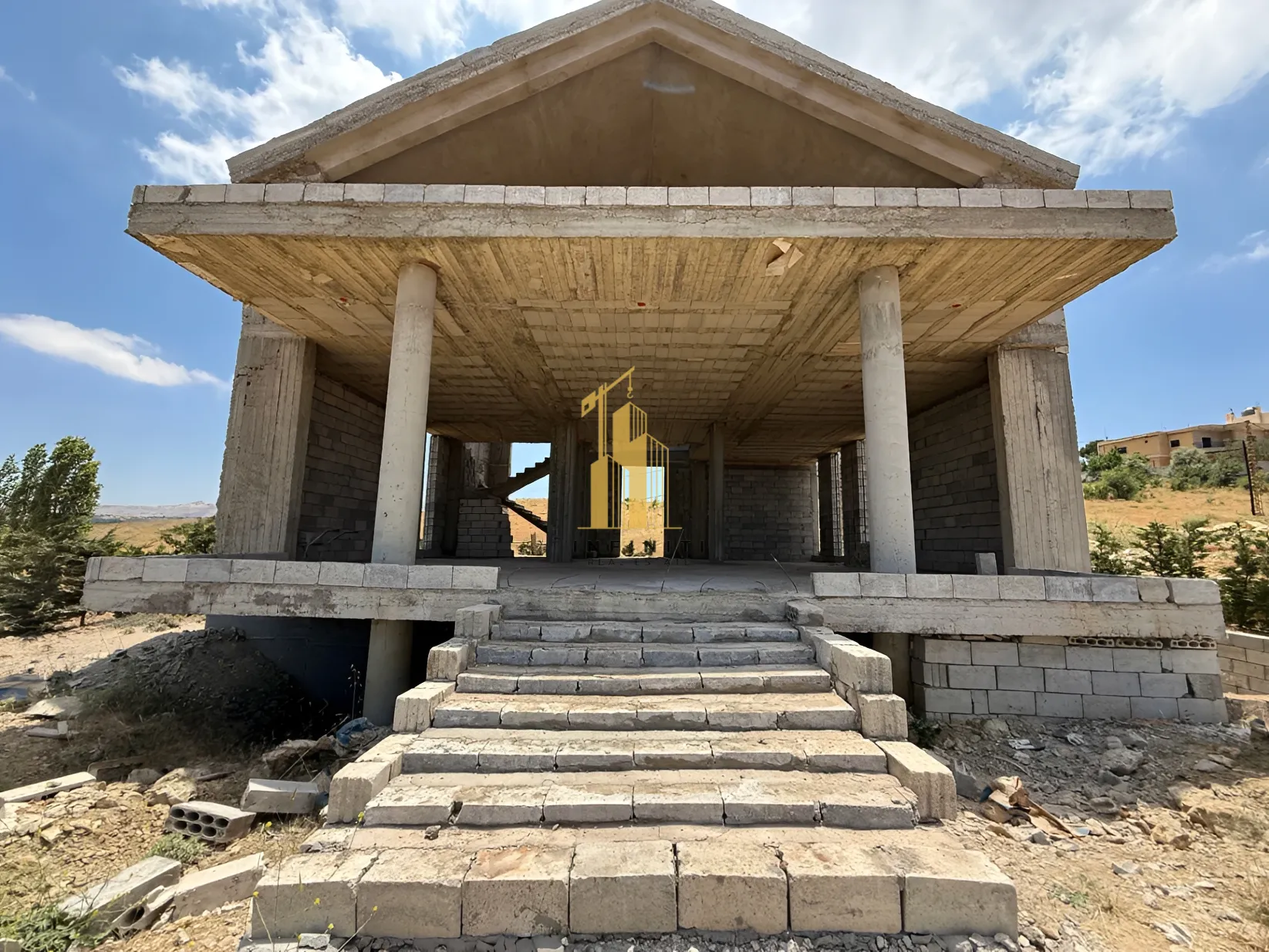 Villa for sale in Saoufar, Lebanon
