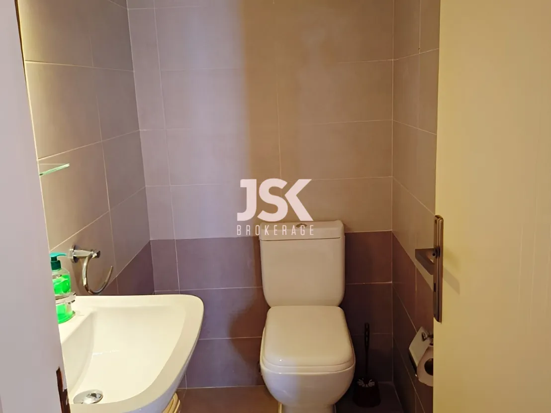 Apartment for Rent in Halat