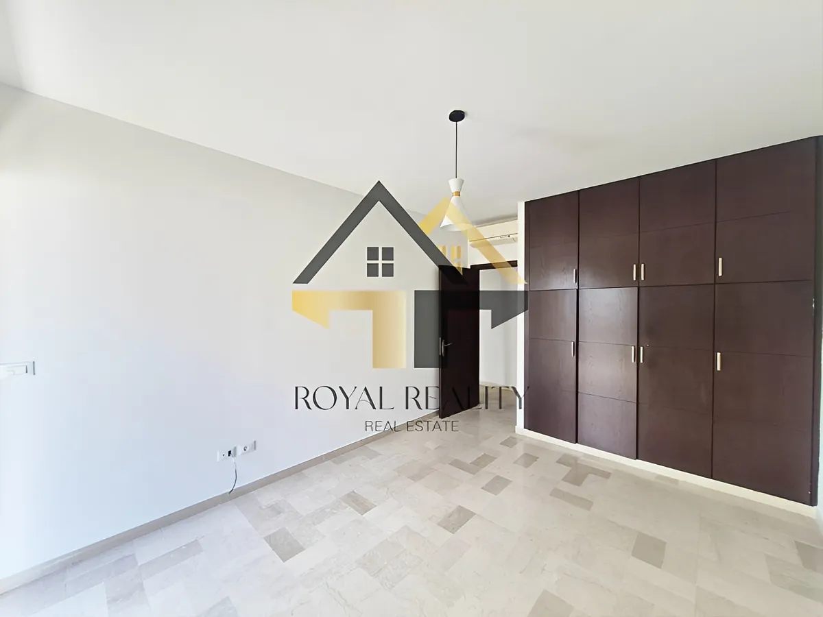 Apartment for rent in Ain Al Mraiseh