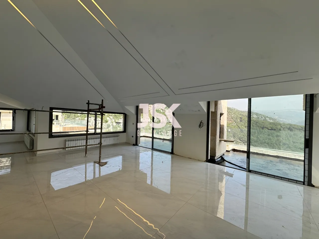 Apartment for Sale in Baabdat
