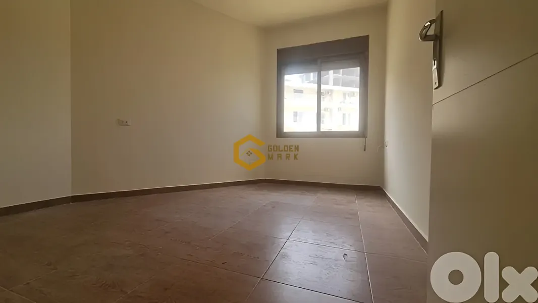 Apartment for Sale in Qornet El Hamra - 2 bed, 2 bath