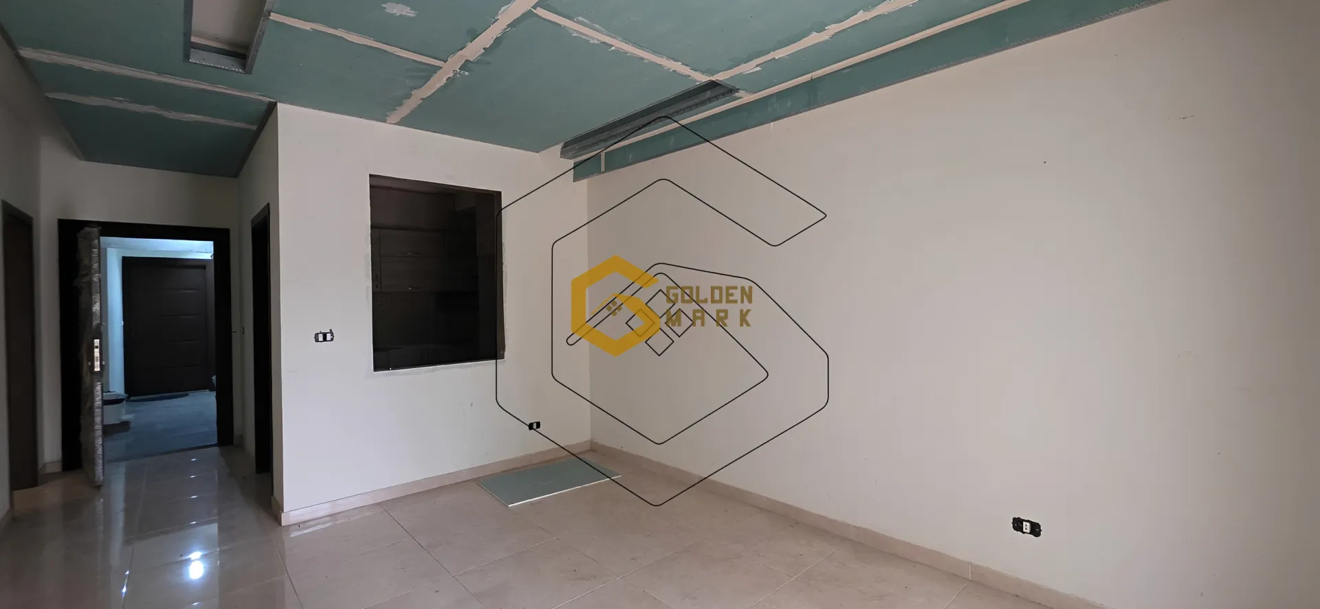 Apartment for Sale in Ain Aar
