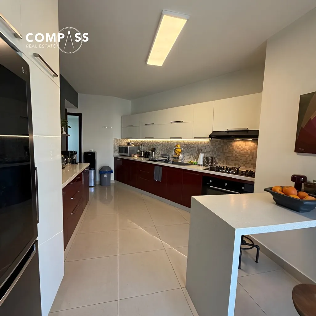 Apartment for sale in Achrafieh, Beirut, Lebanon - 3 bed, 3 bath