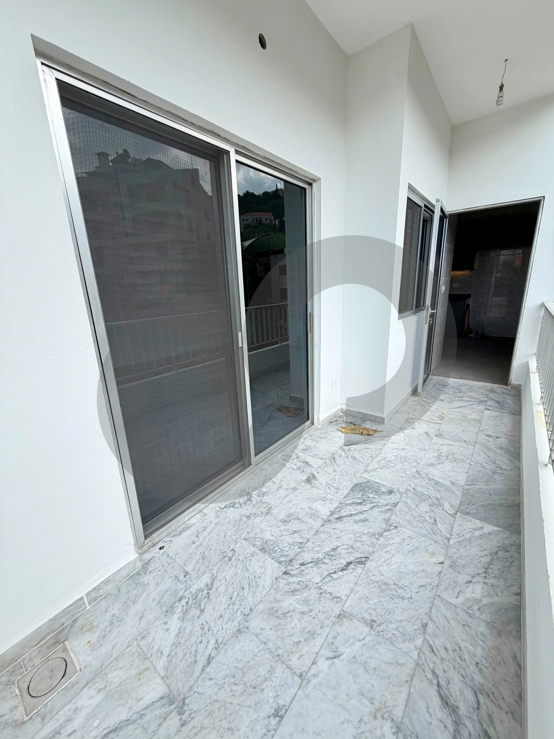 Apartment for Sale in Safra