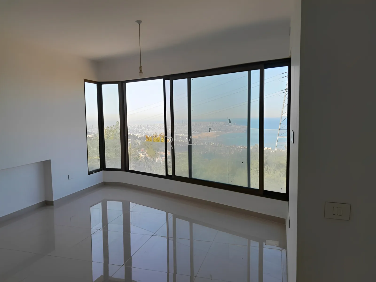 Residential in Rabweh, metn - 3 bed, 5.0 bath