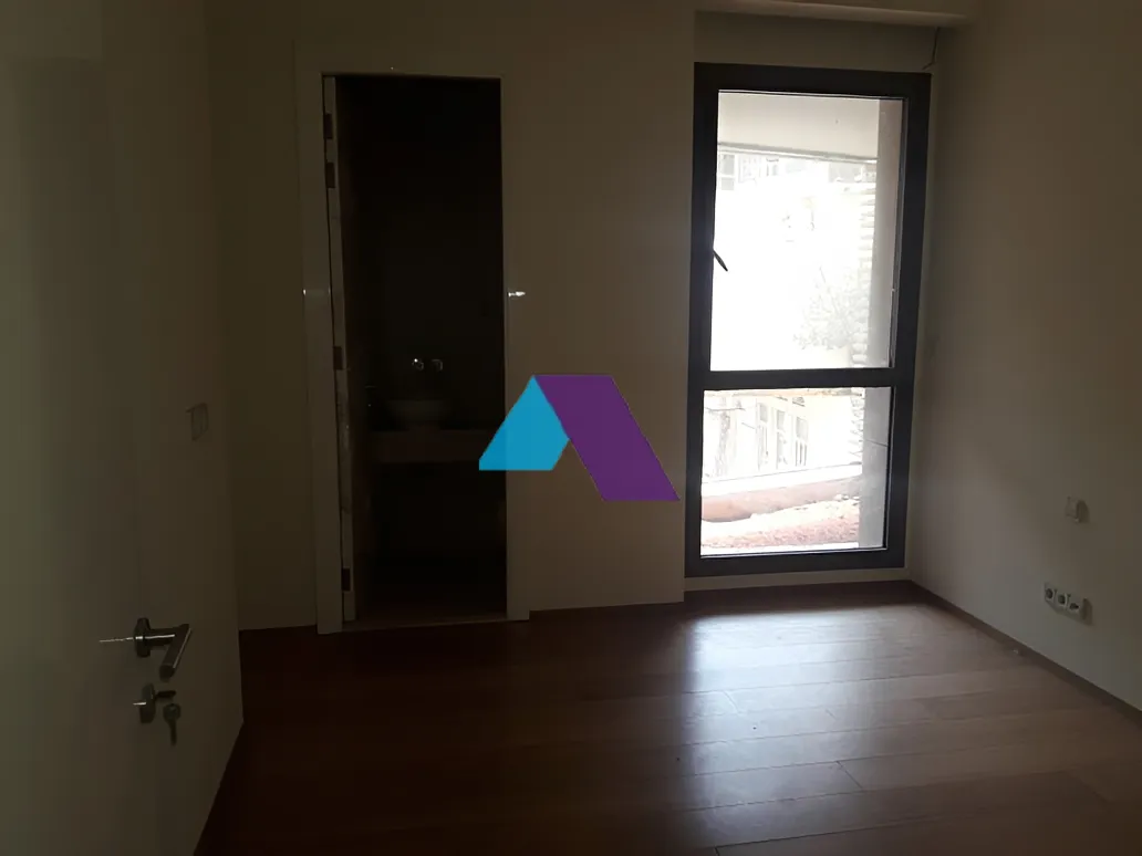 Apartment for Sale in Ras