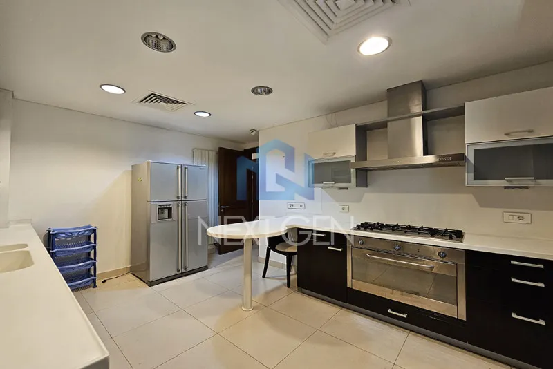 Apartment for Sale in Downtown