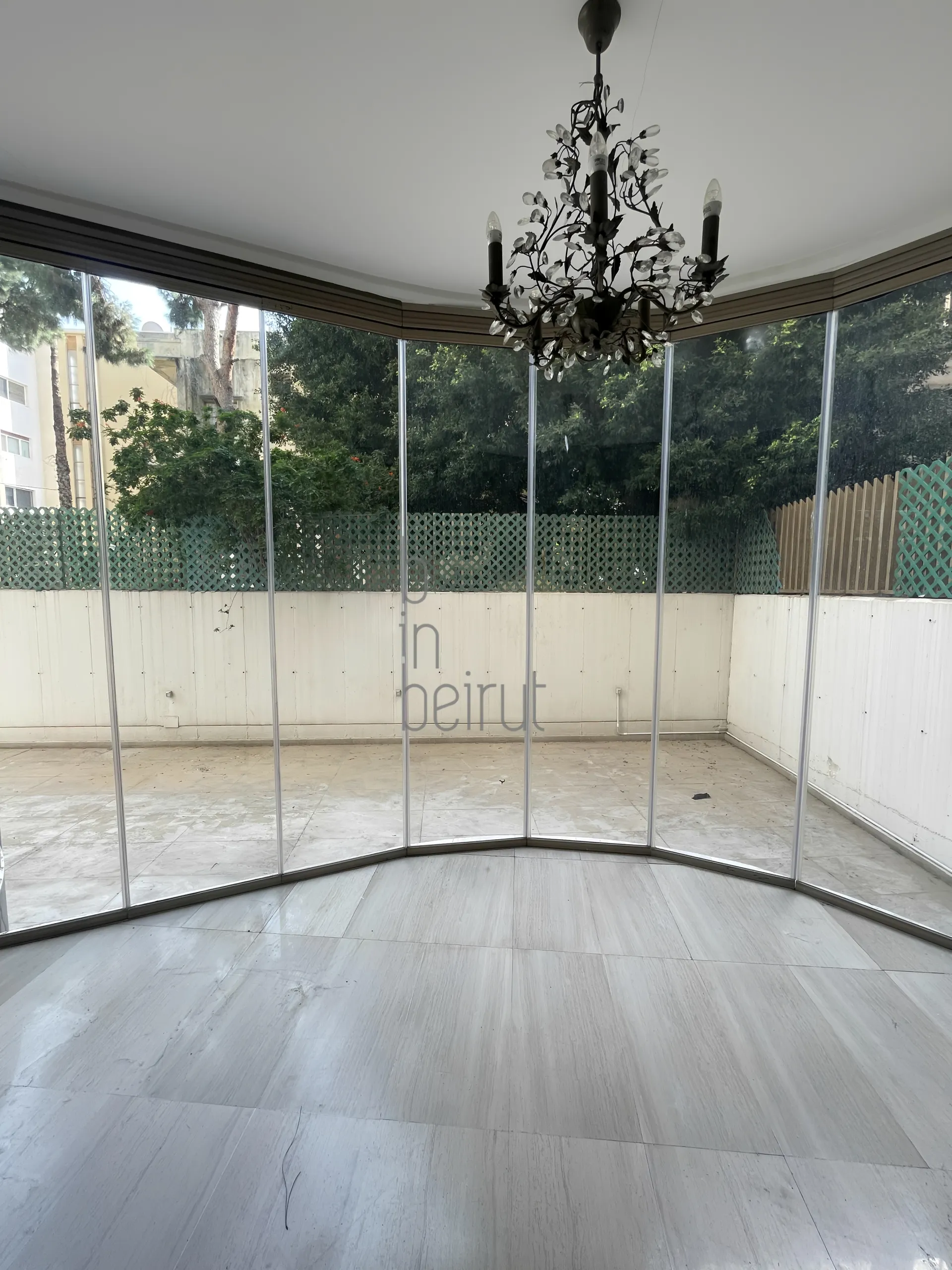 Apartment for Rent in Zarhat el Ihssan