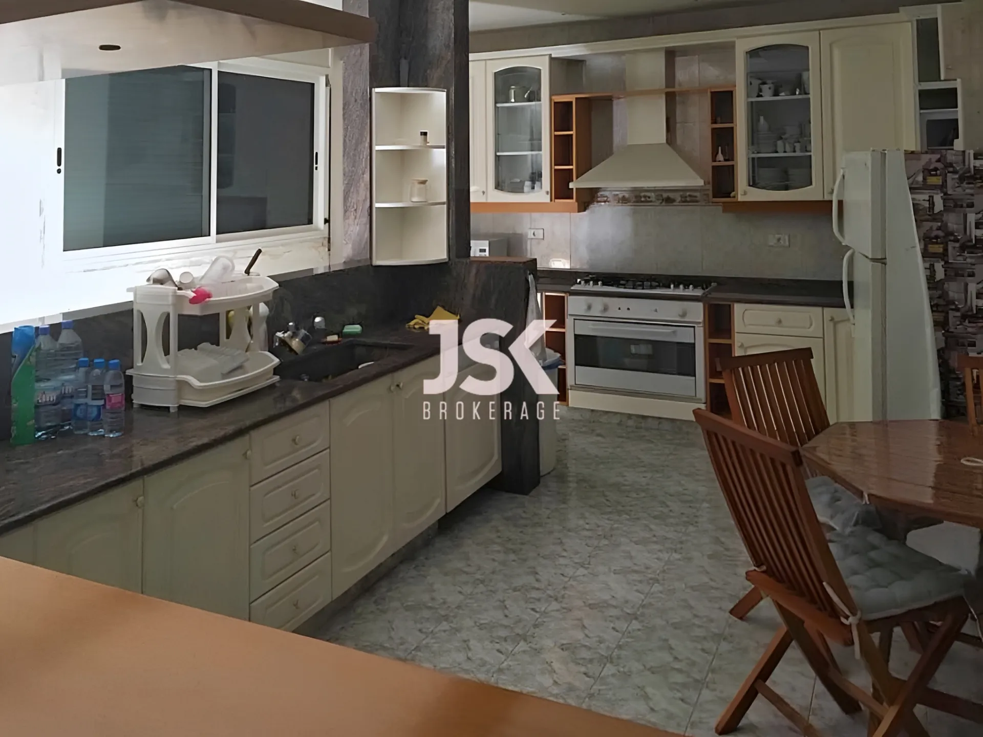 Villa for Sale in Beqaatet Aachqout