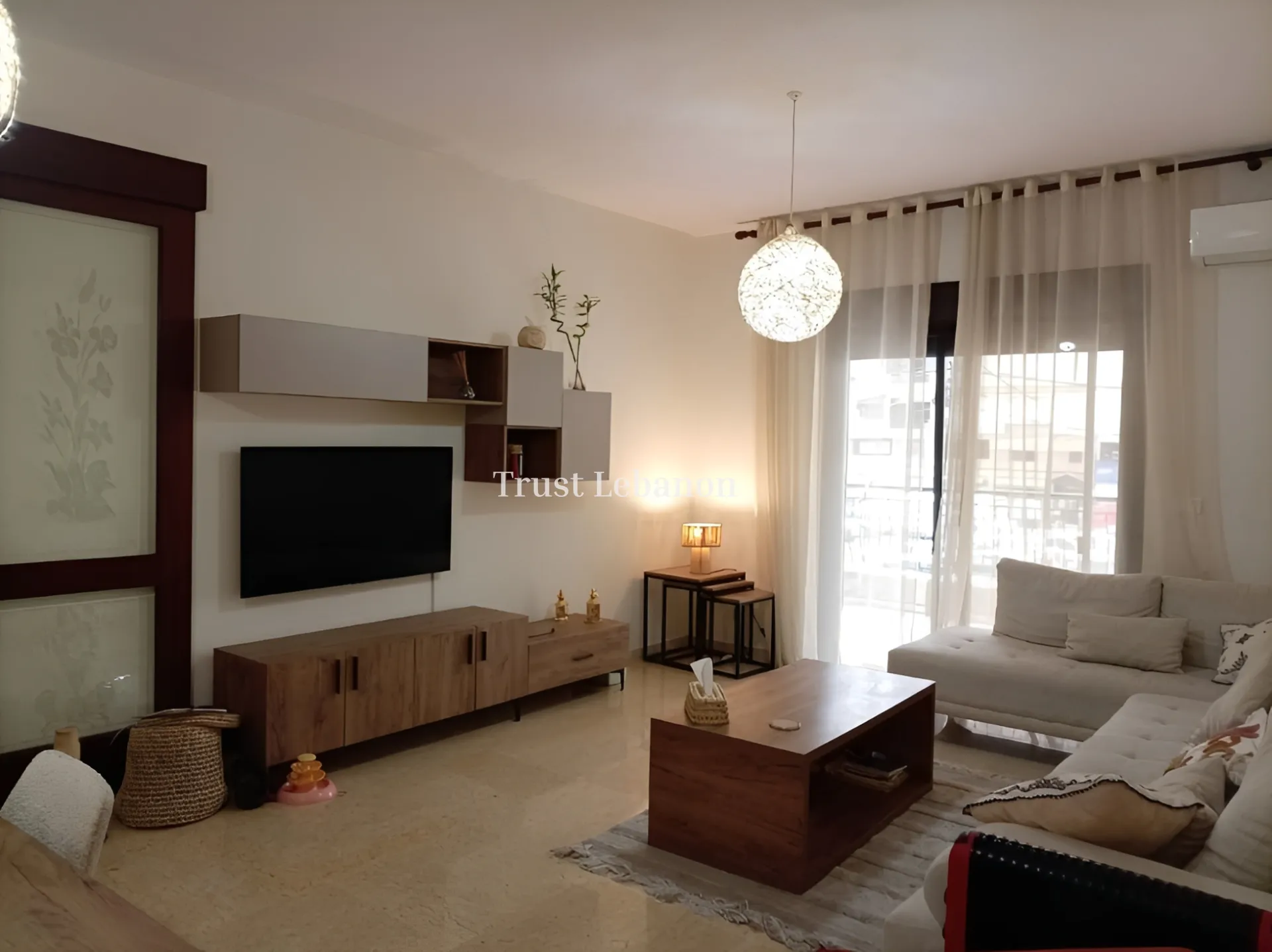 Apartment for sale in Sad El Baouchriyeh, Lebanon - 3 bed, 2 bath