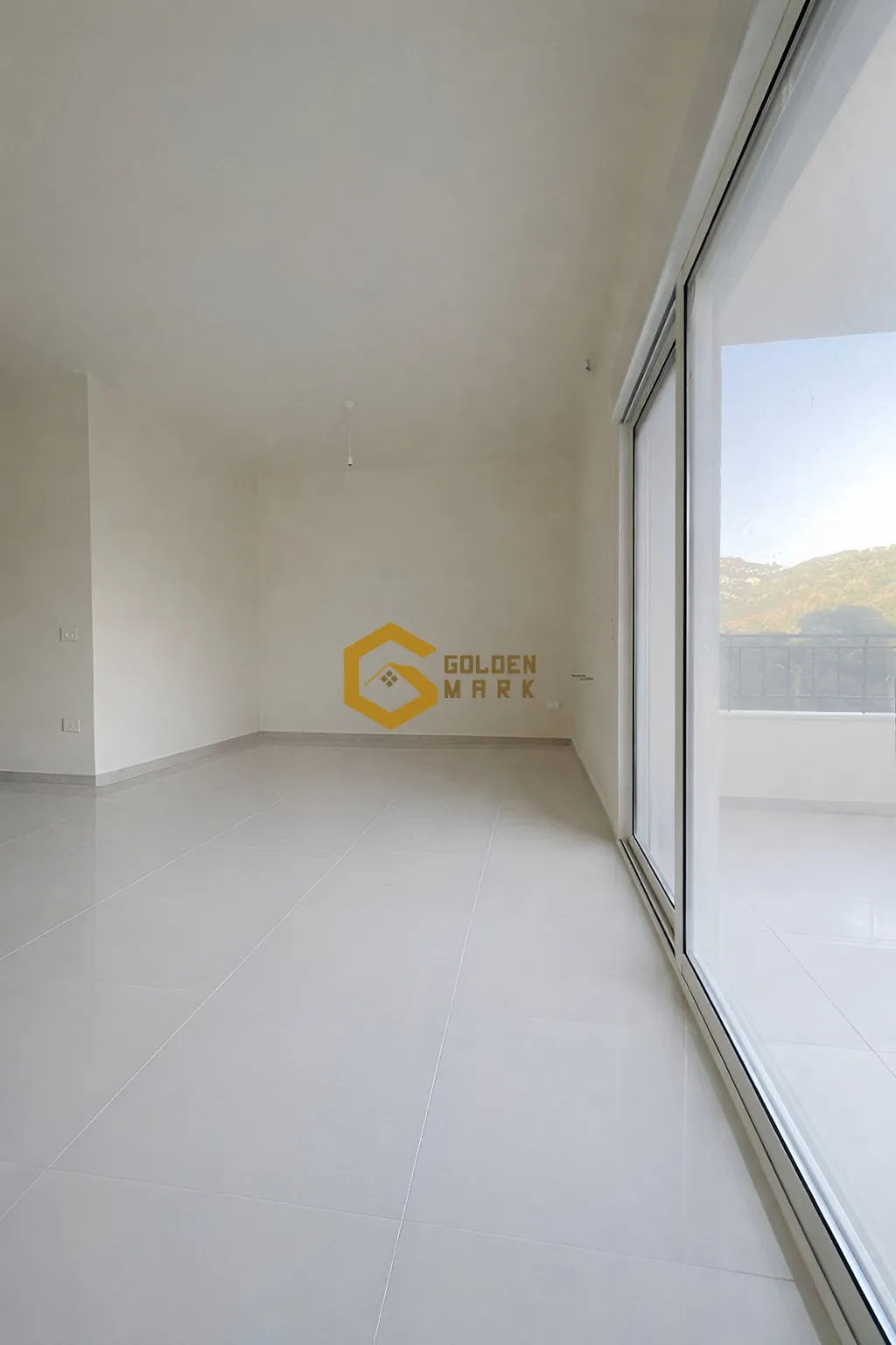 Apartment for Sale in Ajaltoun - 2 bed, 2 bath