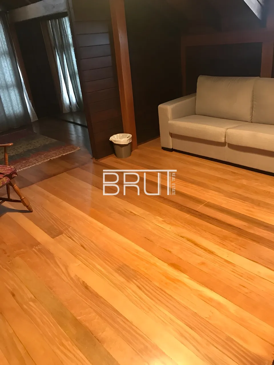 Chalet for Sale in Kfardebian