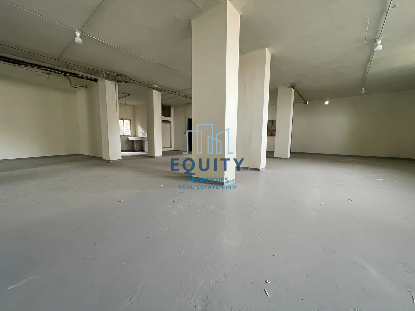 Commercial for Rent in Zakrit
