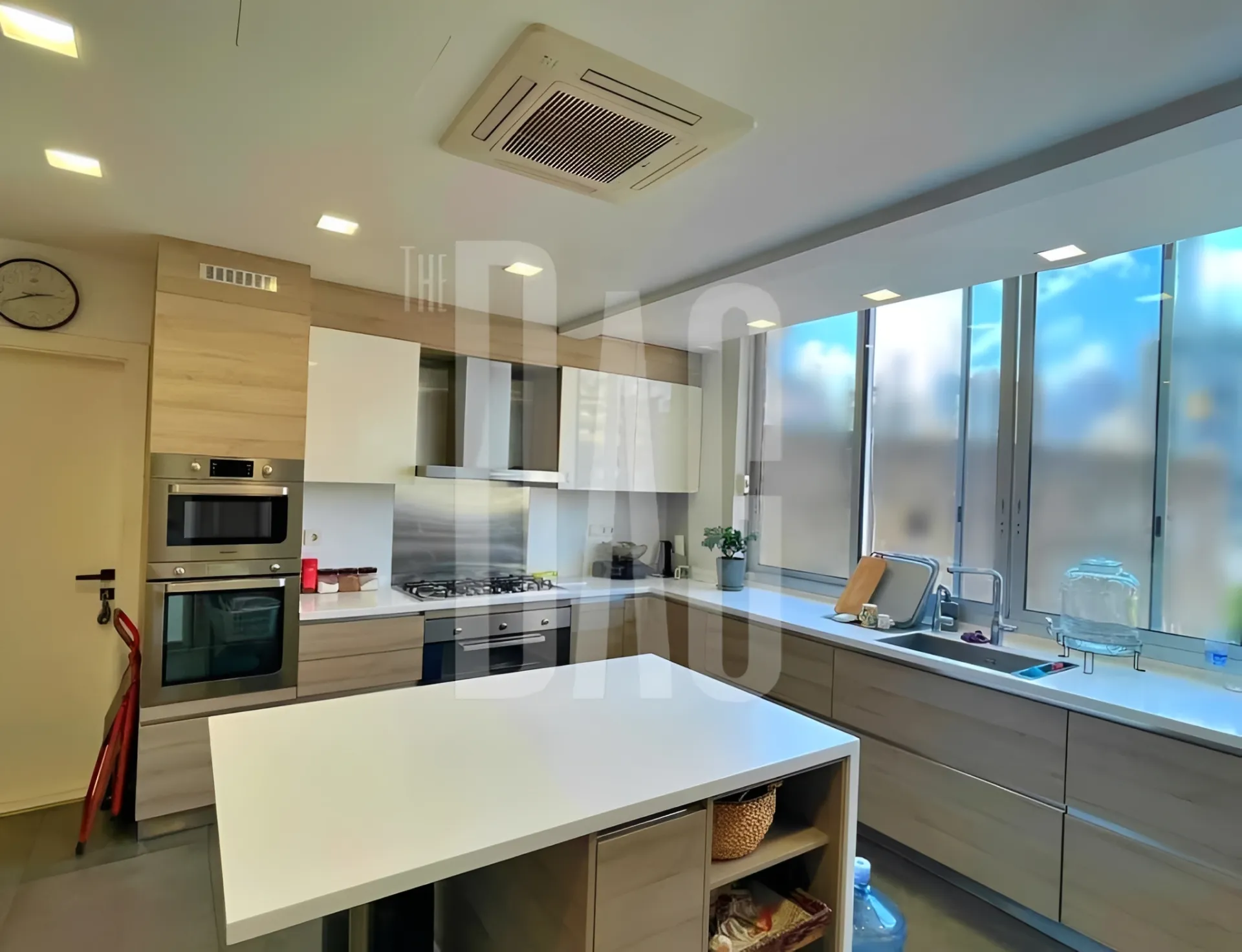 Apartment for Sale in Achrafieh, Beirut, Lebanon - 3 bed, 4 bath