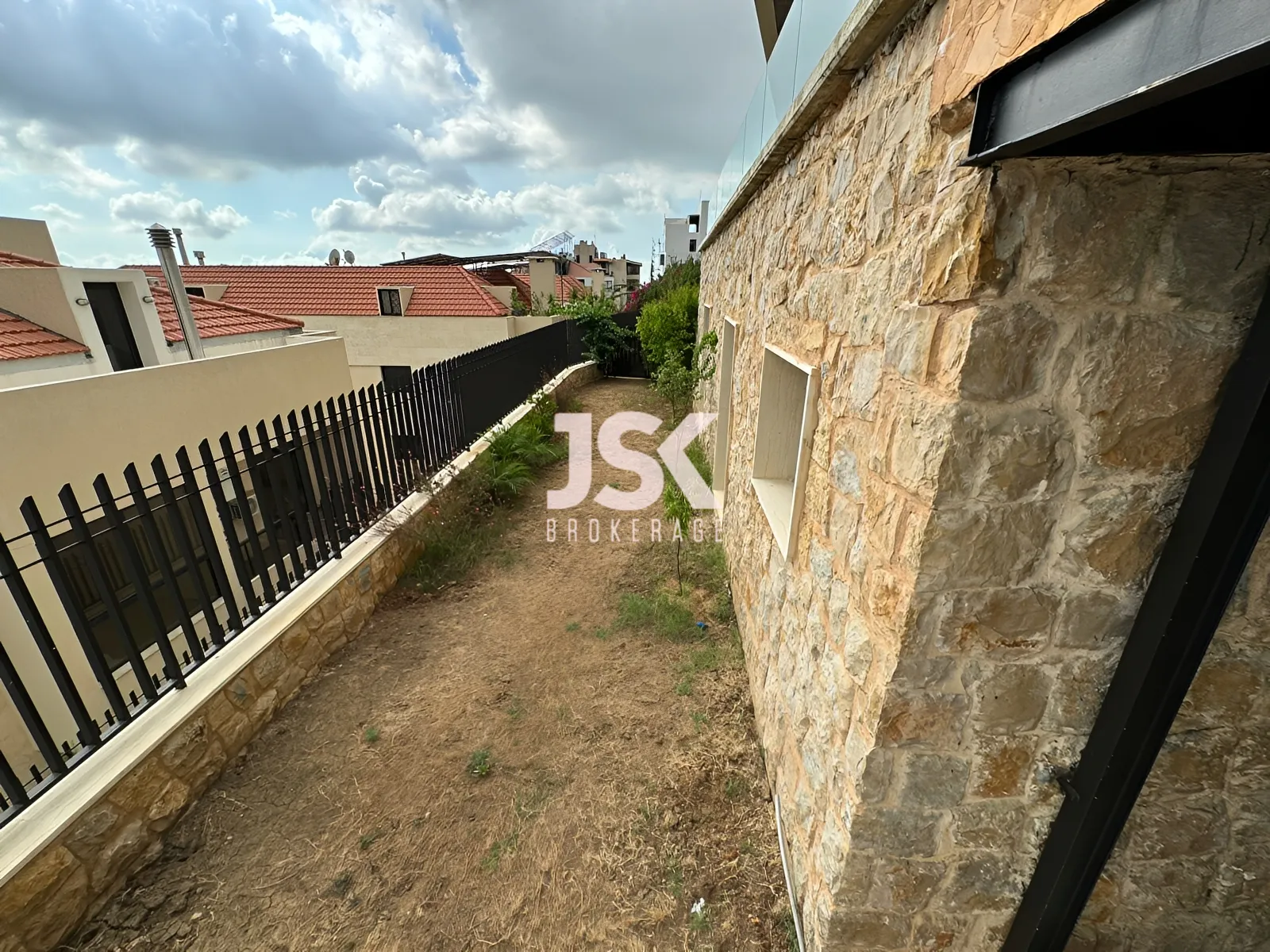 Apartment for Sale in Qennabet Broummana