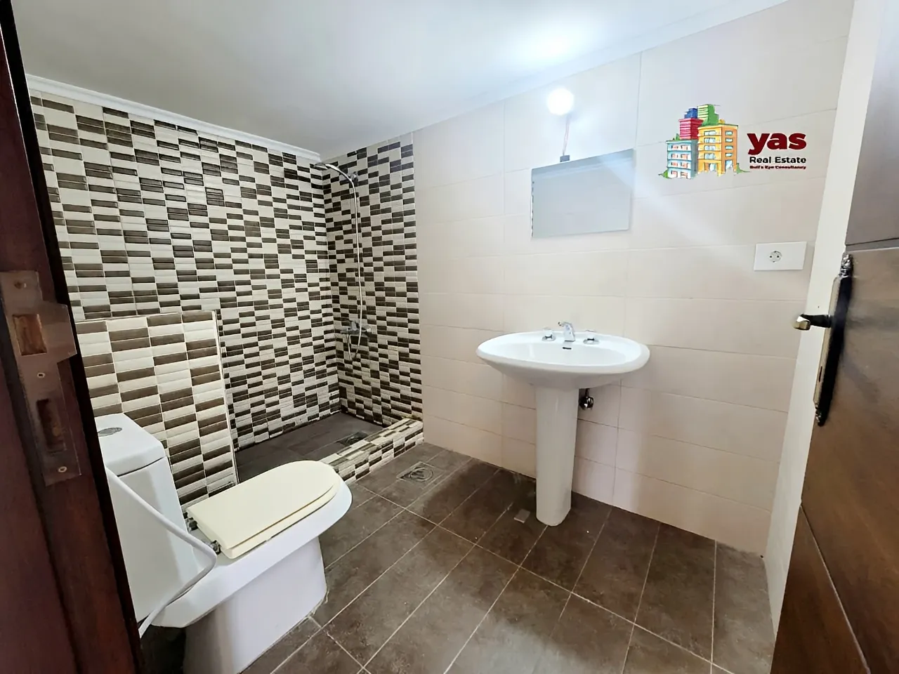 Apartment for Sale in Hosrayel