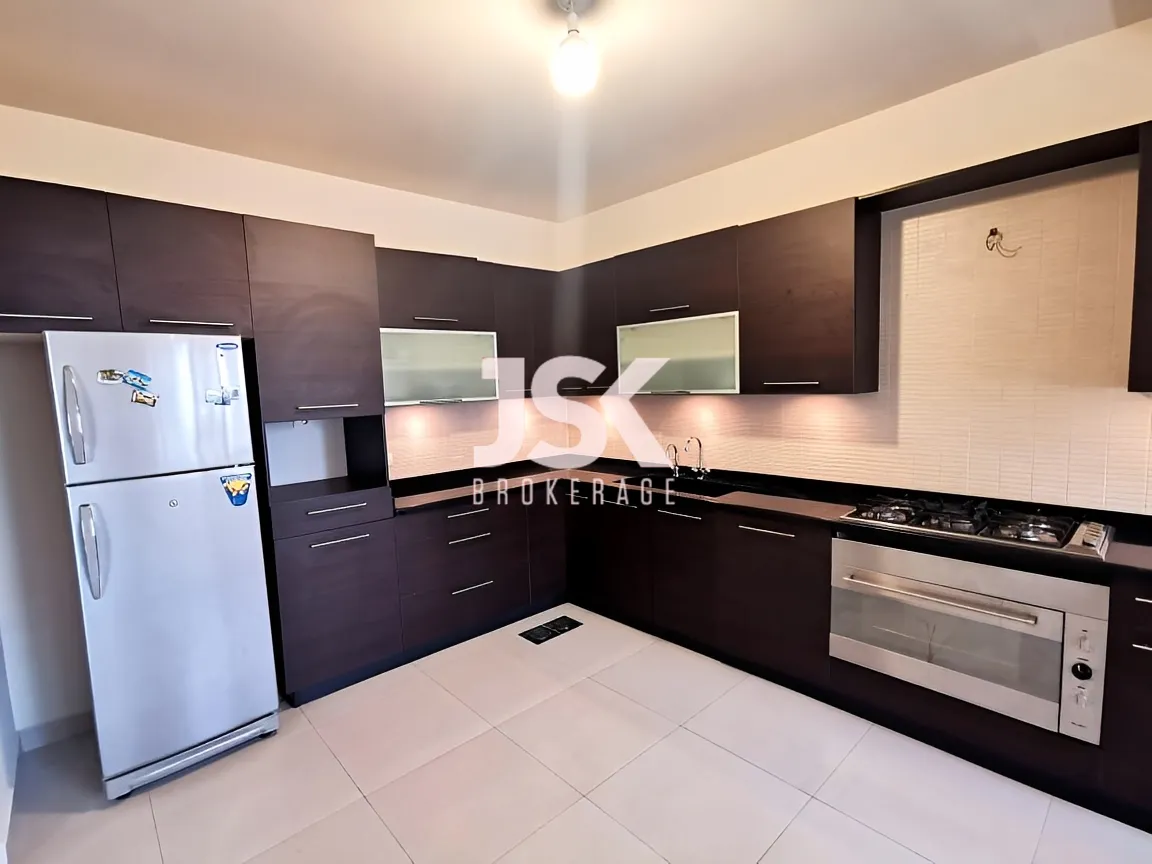 Apartment for Sale in Ras Al Naba'a, Beirut, Lebanon - 3 bed, 3 bath