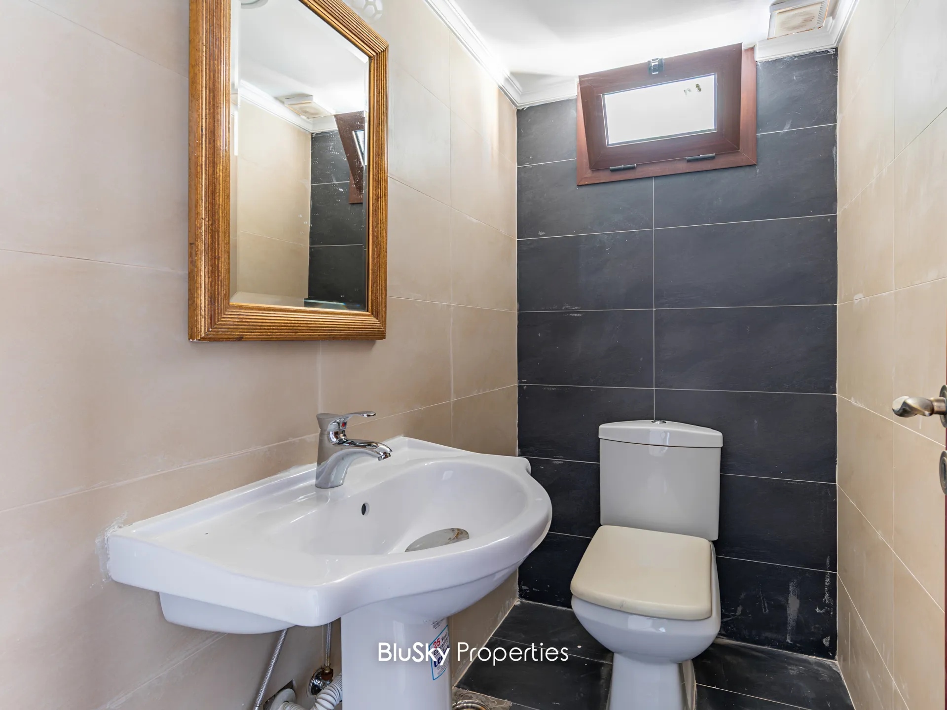 Apartment for rent in Mansourieh, lebanon