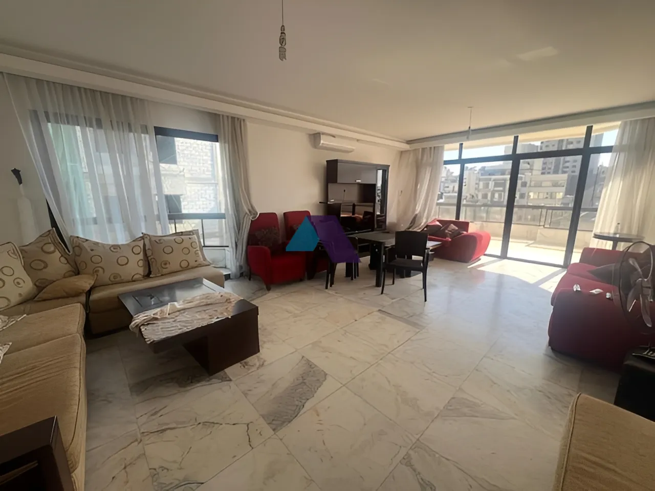 Duplex for Sale in Ras Al Naba'a - 3 bed, 5 bath