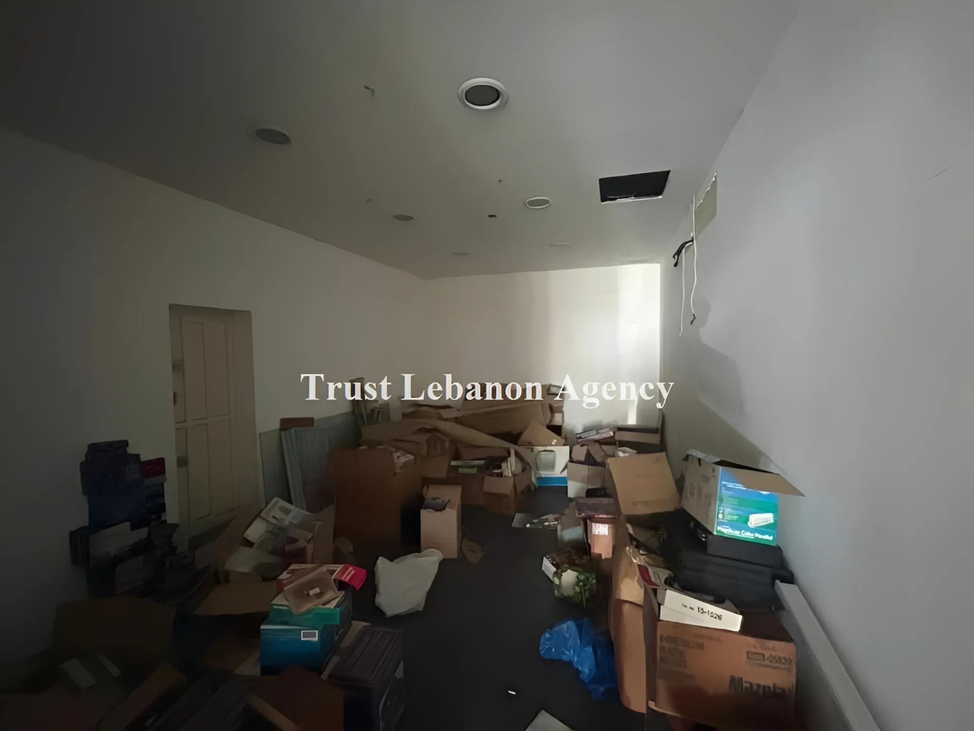 Commercial Property For Rent in Keserwan, Adonis