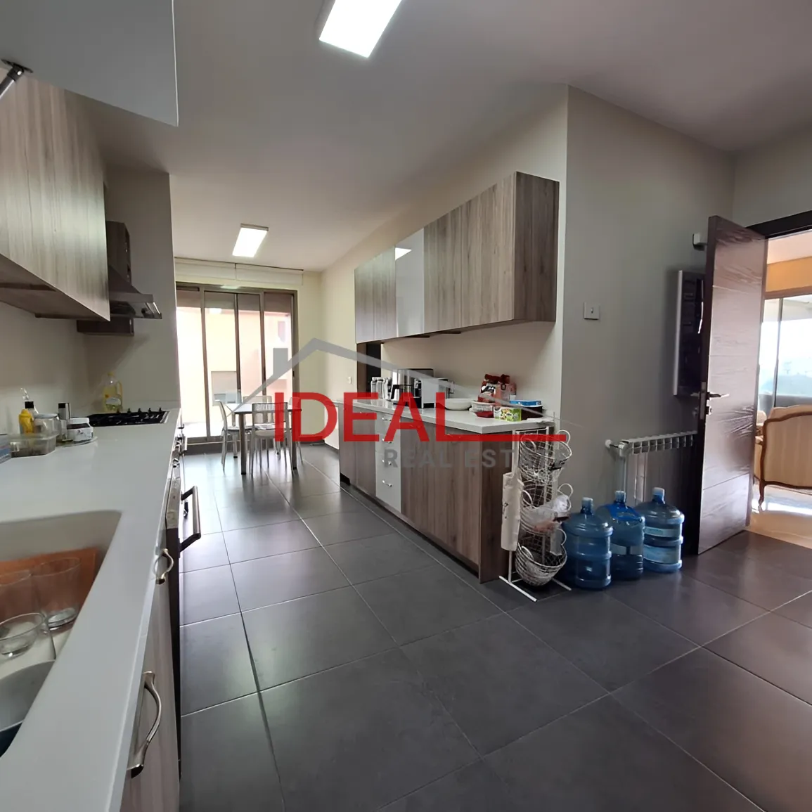 Apartment for sale in Adma w Dafnah, Lebanon - 3 bed, 5 bath