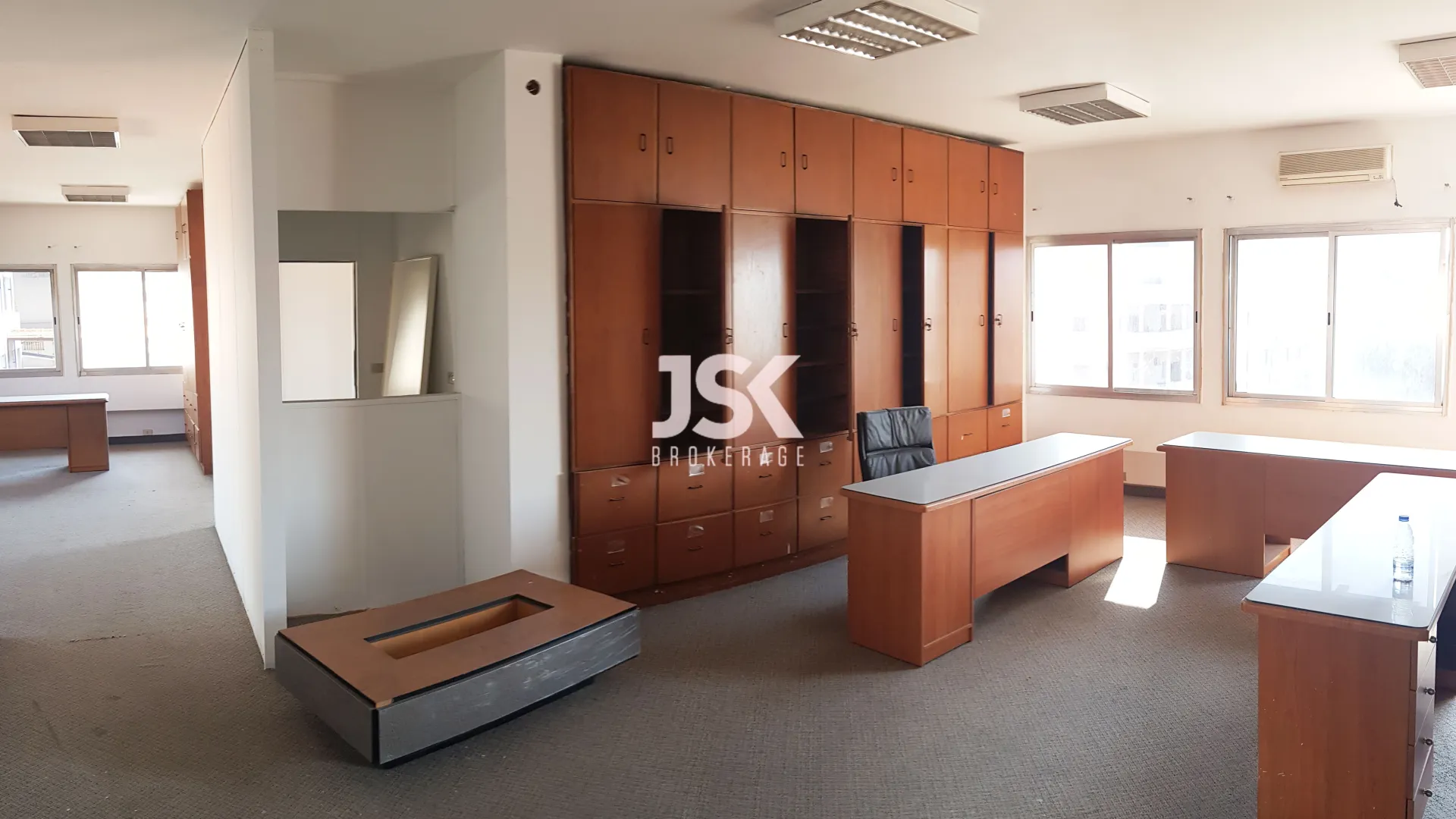 Office for Rent in Haret Sakher