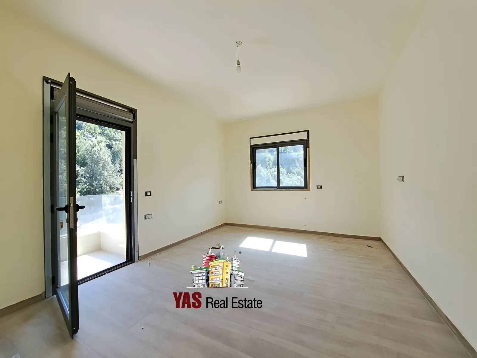 Apartment for Sale in Ashqout