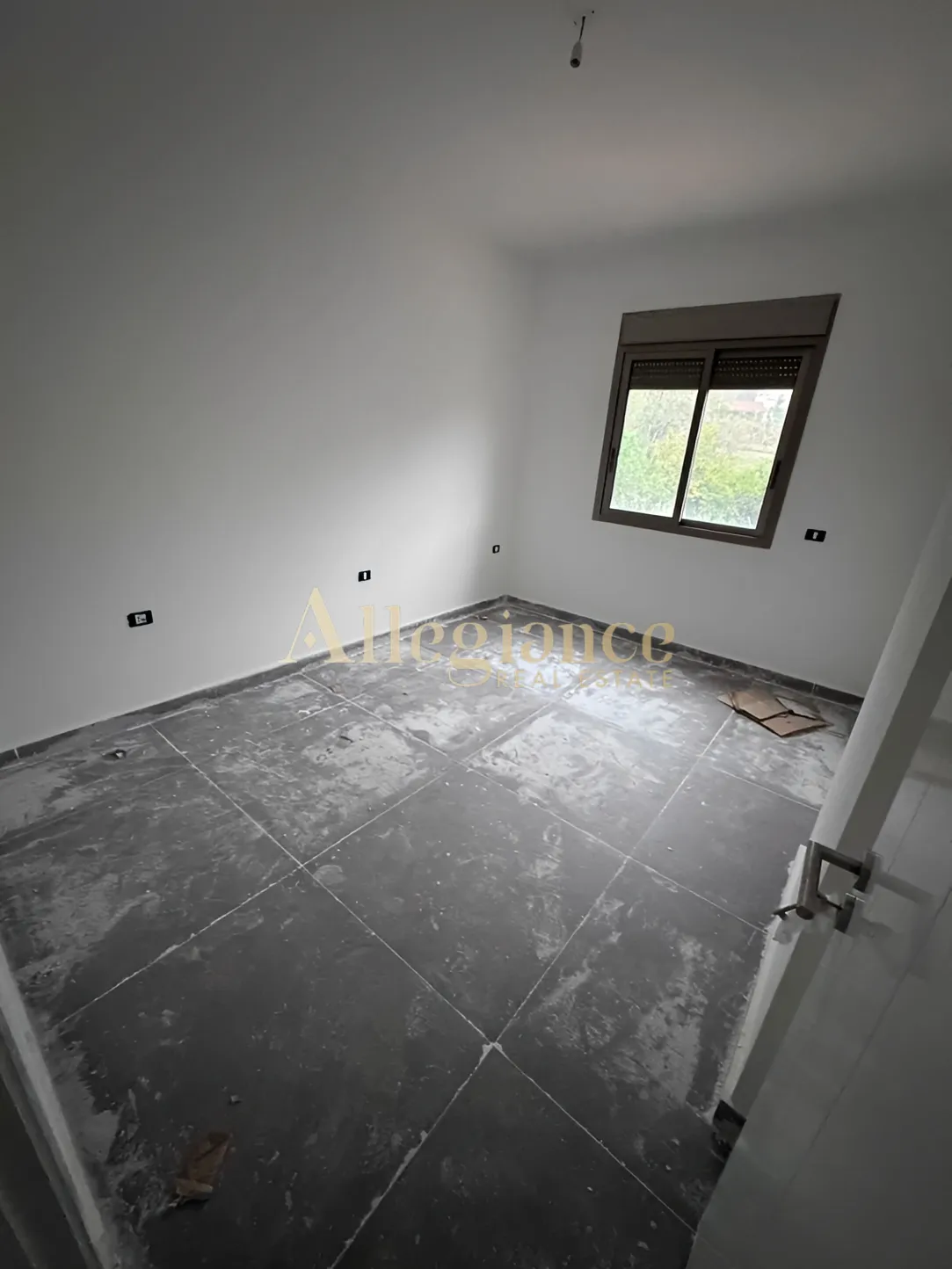 Apartment for sale in Jouret El Ballout