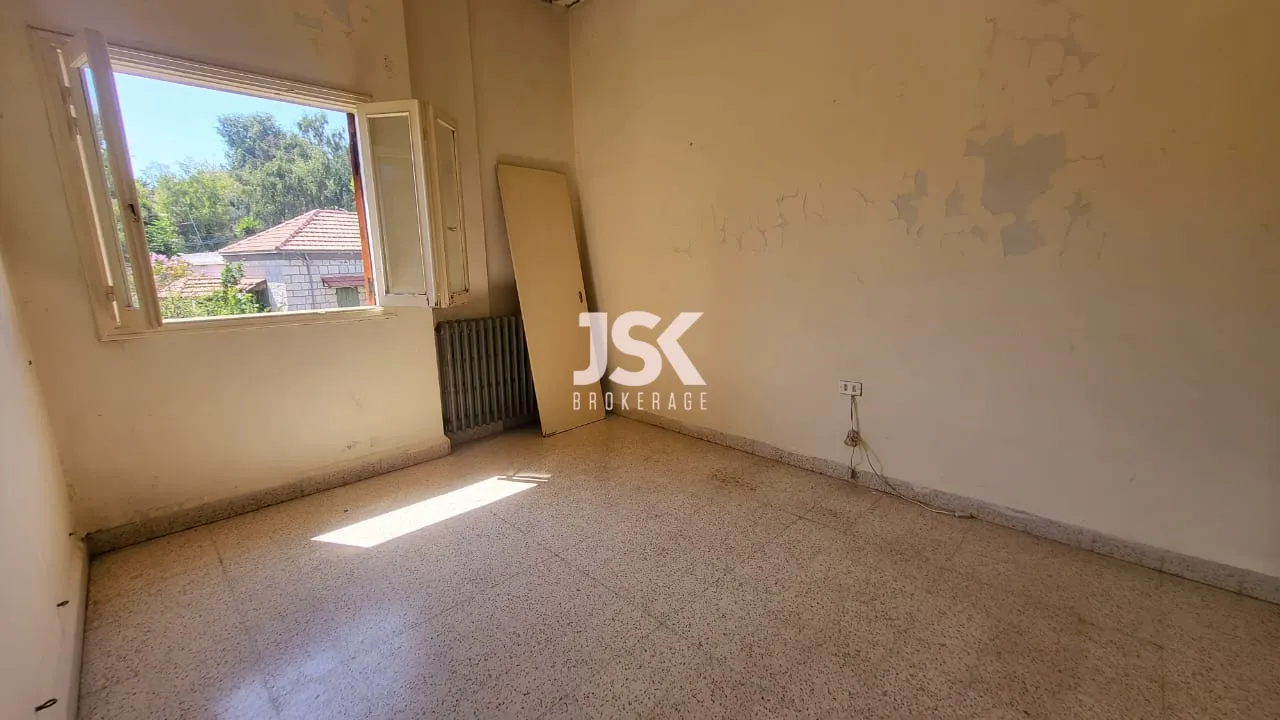 Apartment for Sale in Ajaltoun