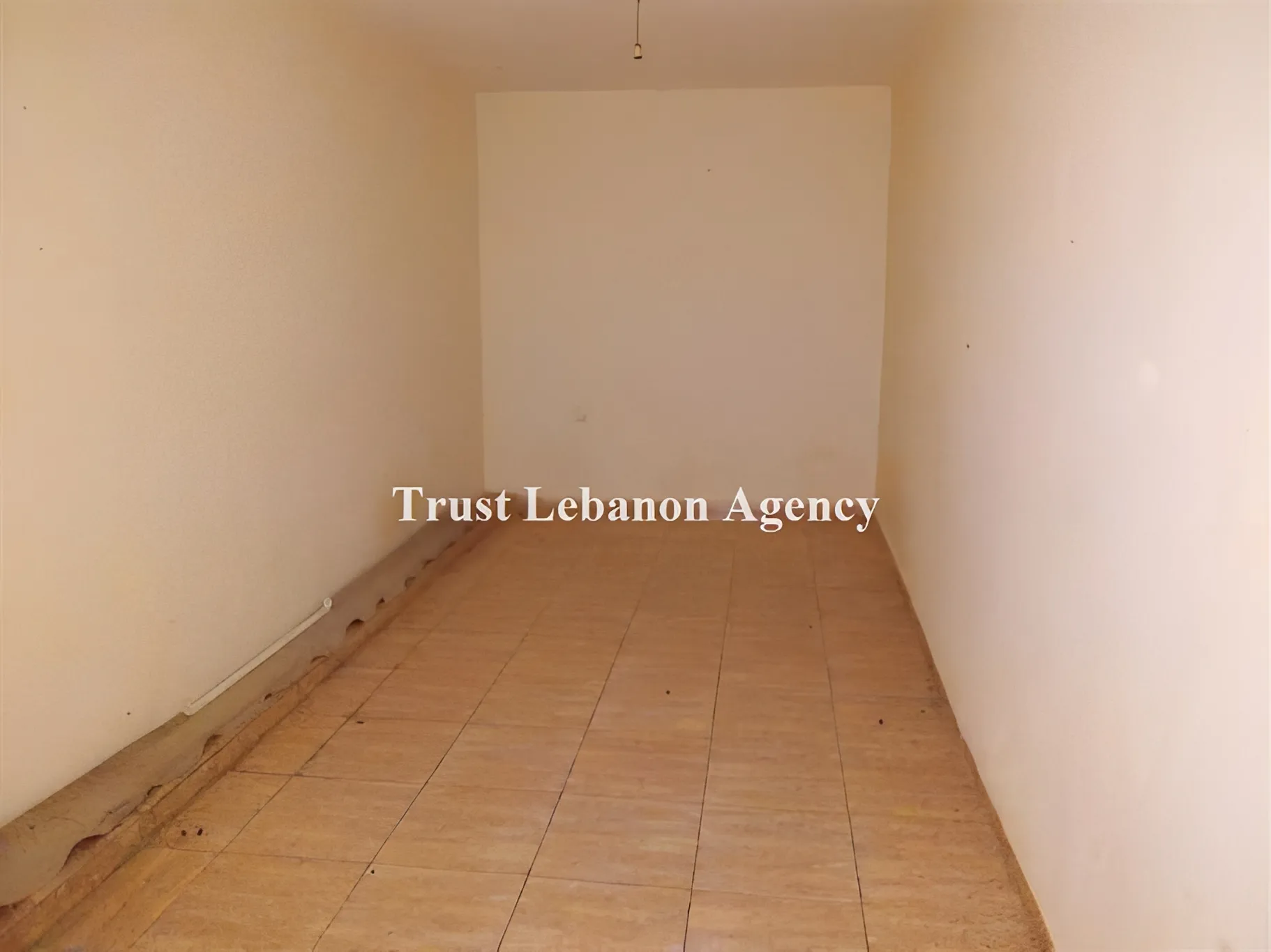 Commercial Property For Sale in Baabda, Hadath