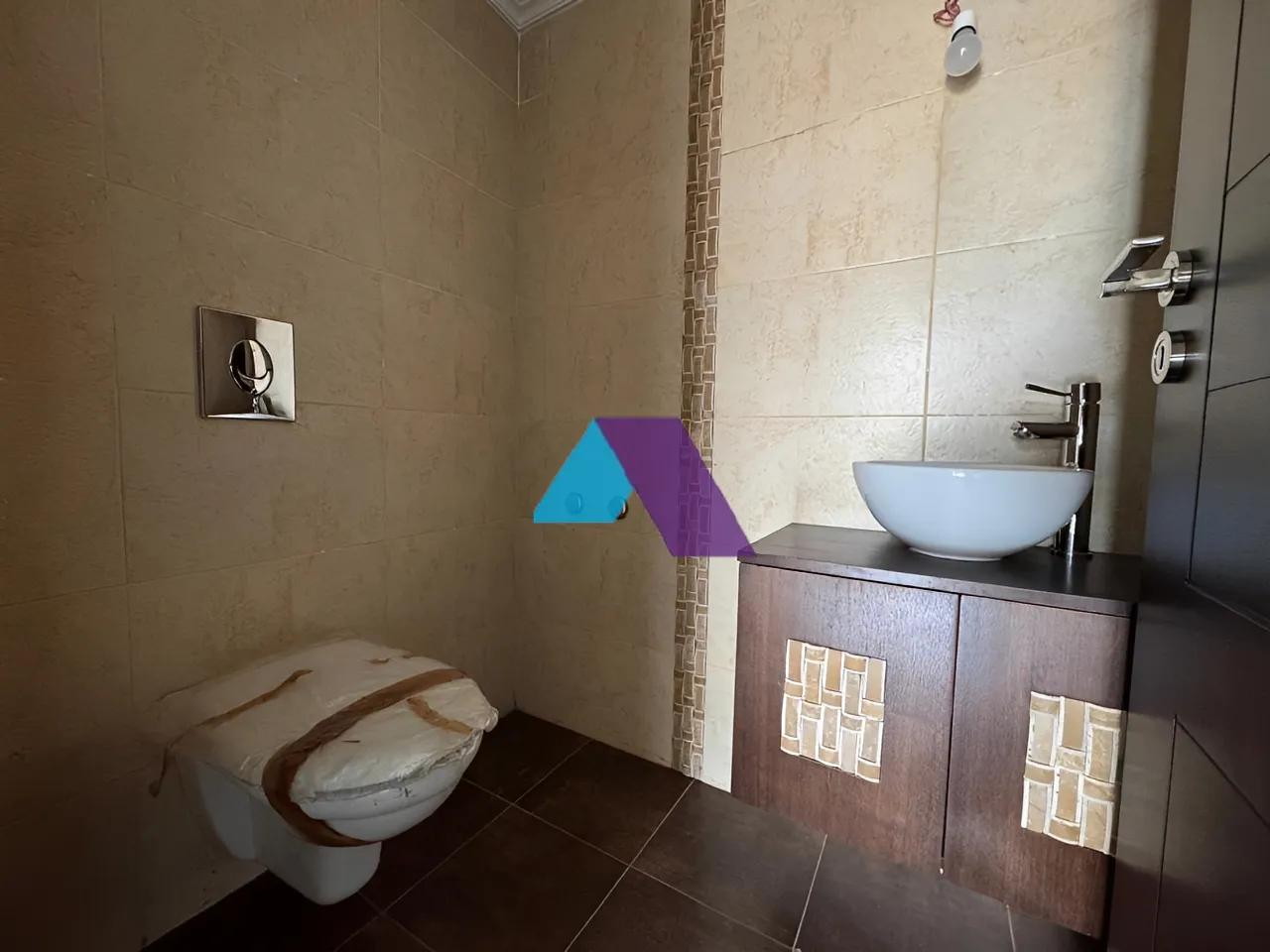 Apartment for Sale in Halat