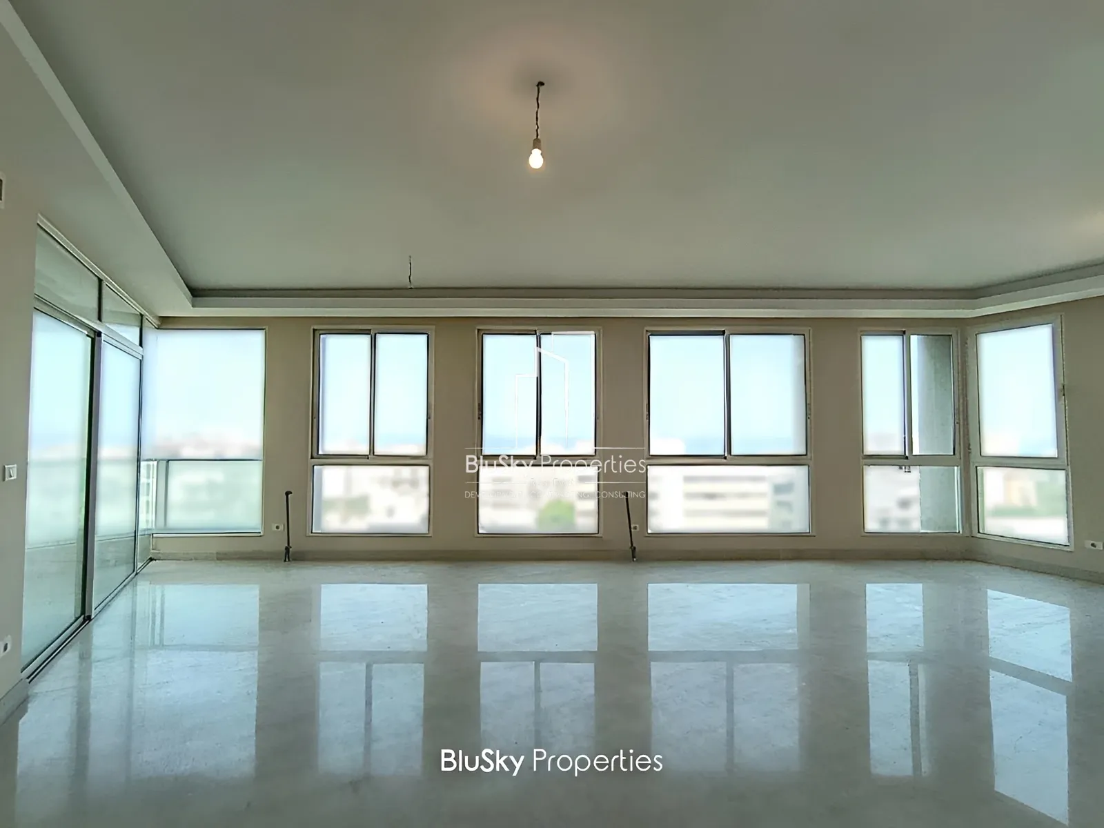 Apartment for Sale in Haret Sakher - 3 bed, 5 bath