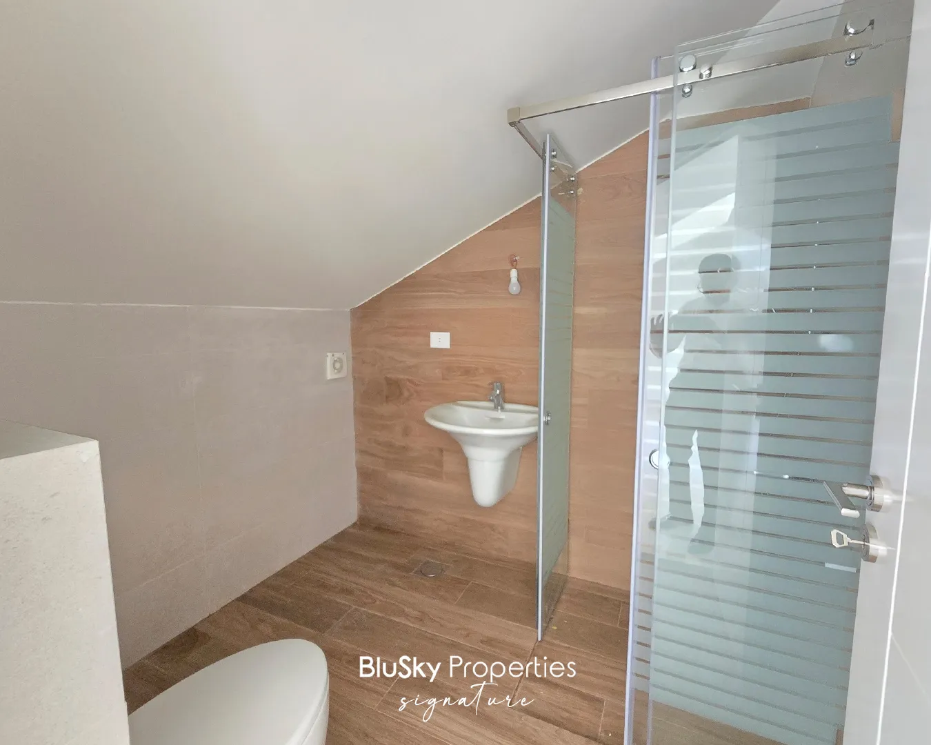 Duplex for sale in Mansourieh, lebanon