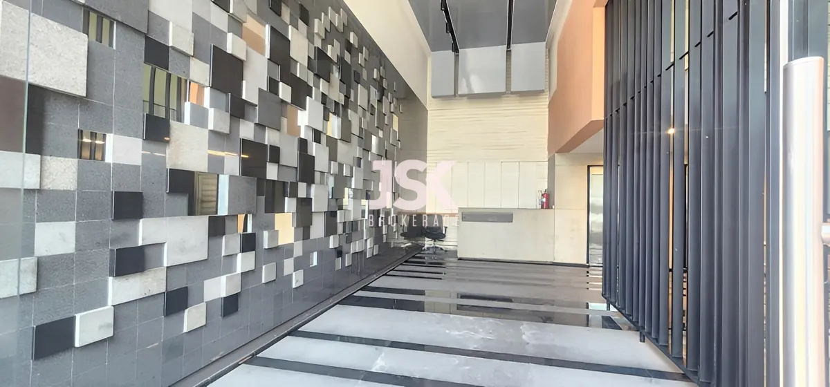 Office for rent in Sin El Fil