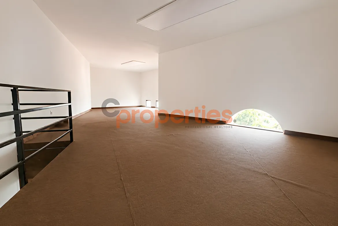 Office for Rent in Ras Al Naba'a