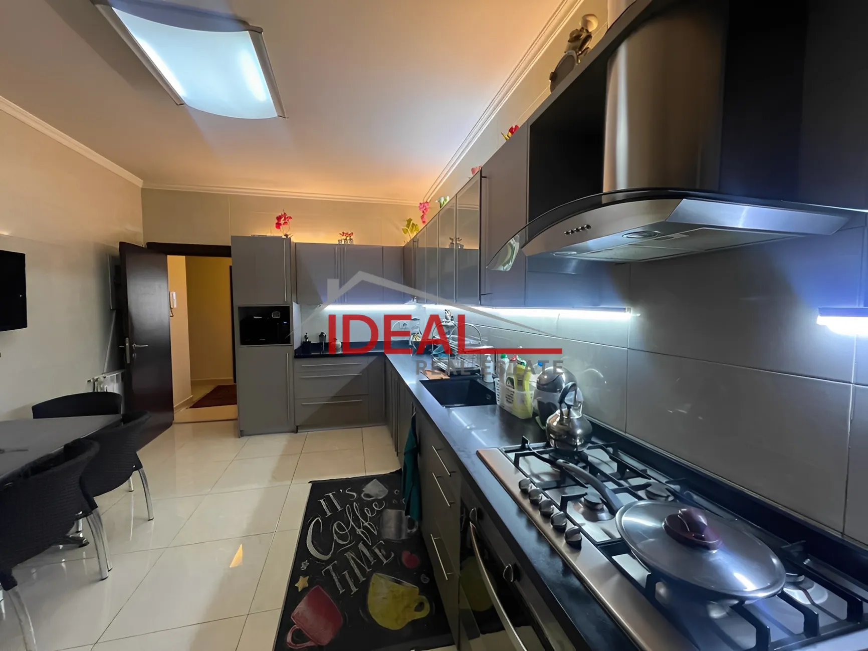 Apartment for Sale in Mar Takla, Hazmieh - 4 bed, 4 bath