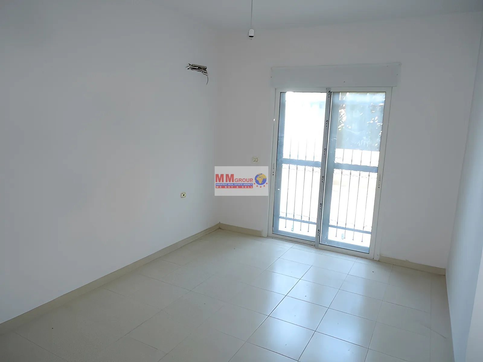 Apartment for Sale in Mansourieh - 3 bed, 4 bath