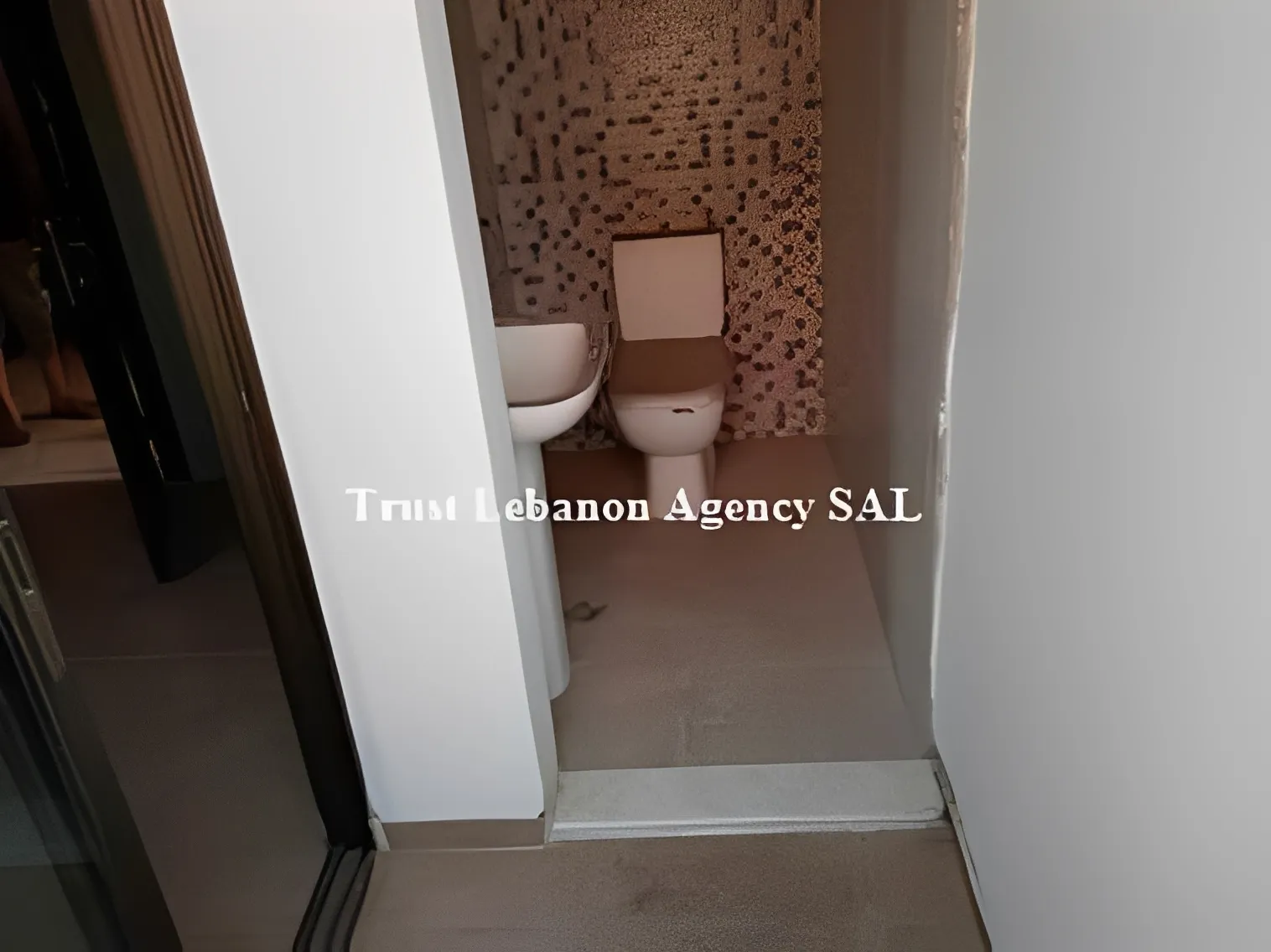 Apartment for Sale in Khaldeh
