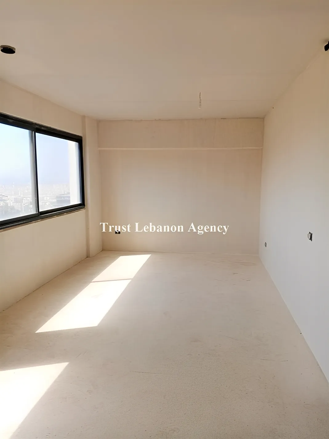 Office For Rent in Metn, Mansourieh