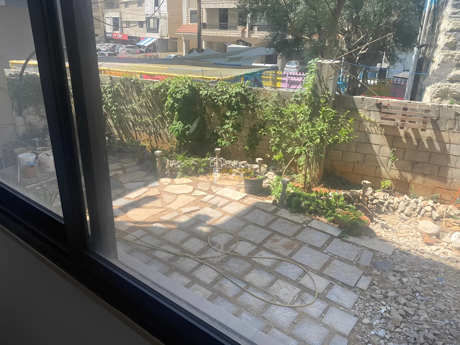 Shop For Rent in Zalka