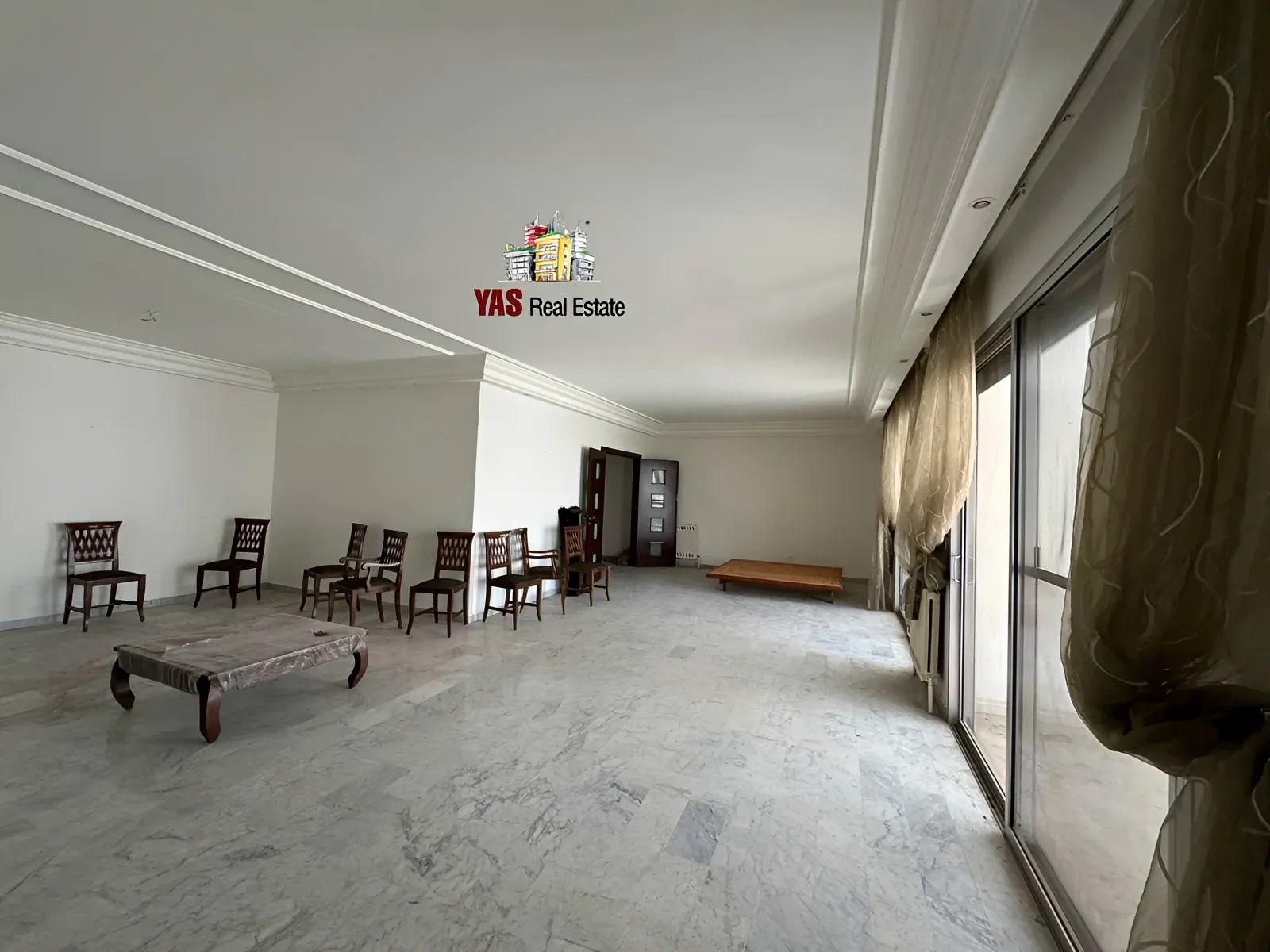 Apartment for Sale in Ballouneh