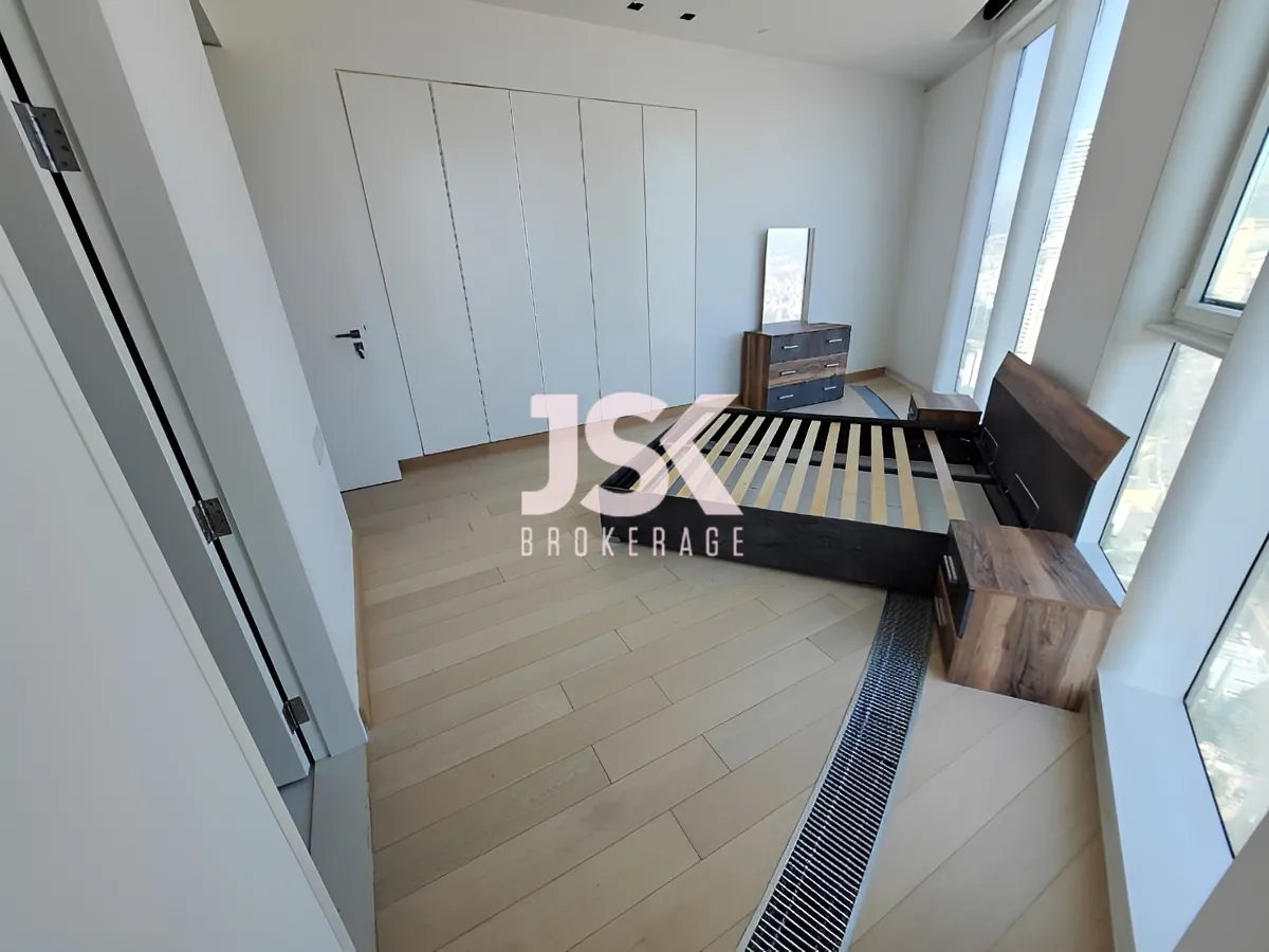 Apartment for Rent in Achrafieh, Beirut, Lebanon - 3 bed, 4 bath