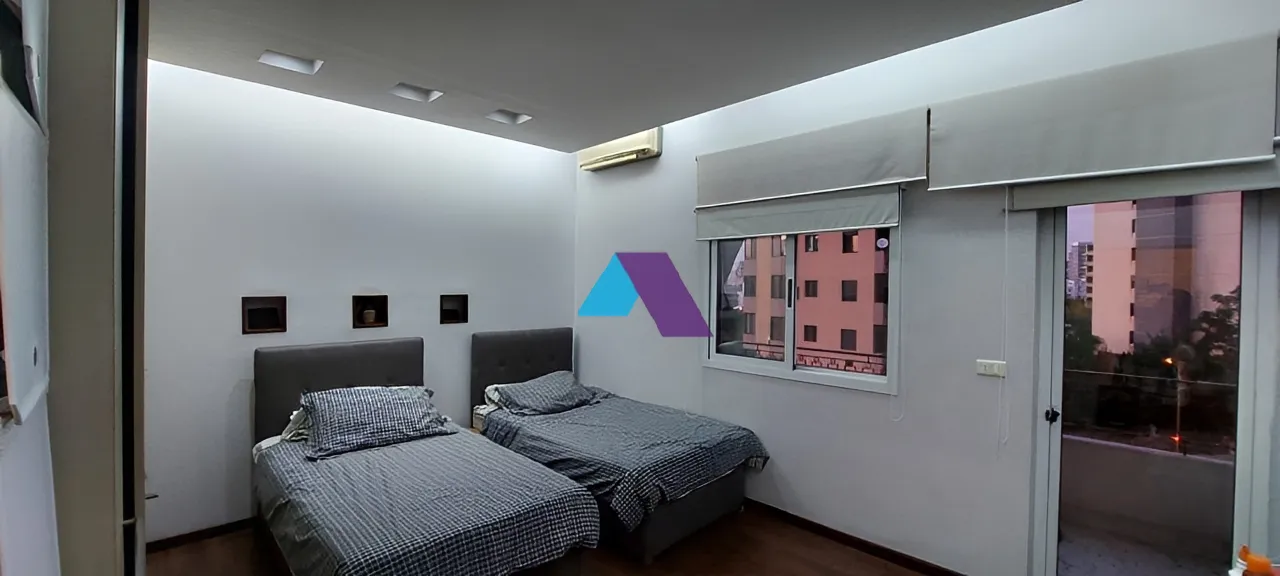 Apartment for Sale in Zalqa - 3 bed, 3 bath