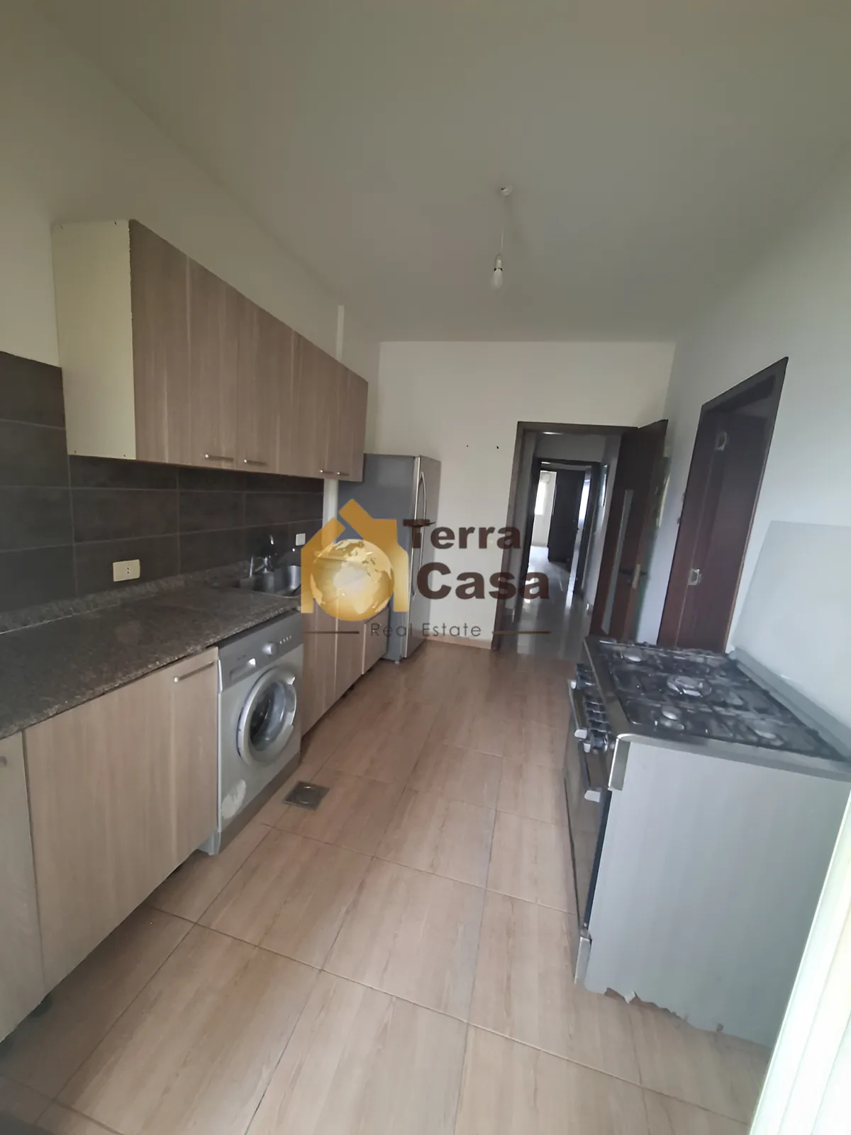 Apartment for sale in Adonis