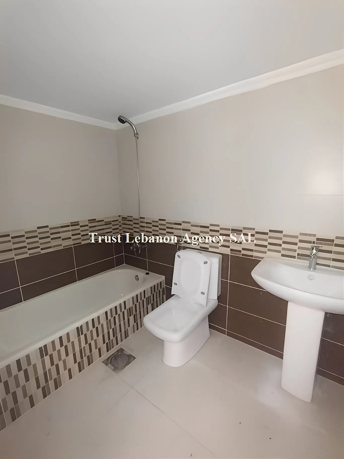 Apartment for Sale in Chouf Jiyeh Lebanon