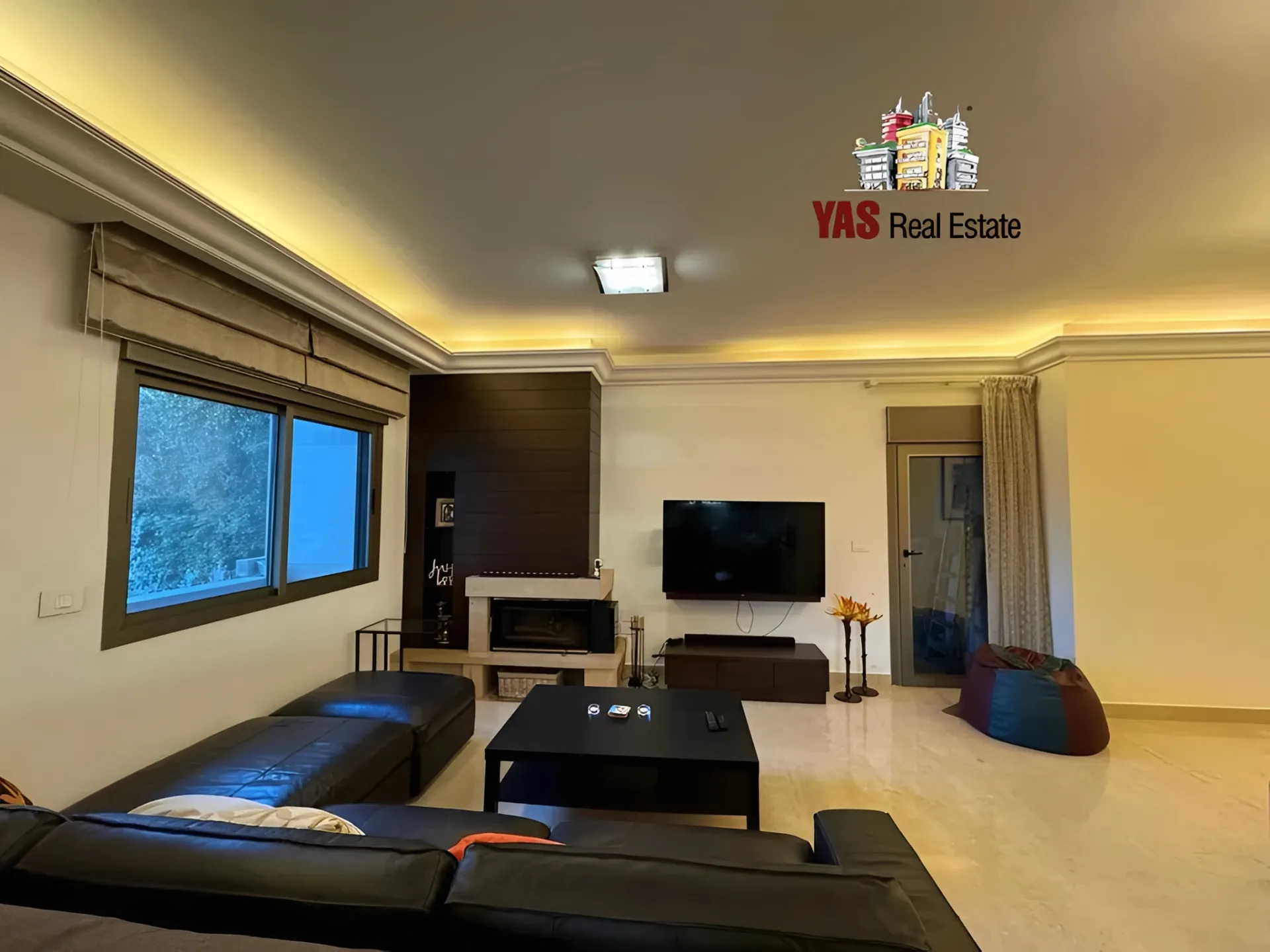 Apartment for Sale in Ballouneh - 3 bed, 4 bath